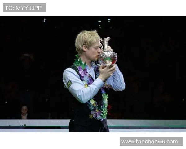 5-6！卫冕冠军失去赛点遭绝杀，冠中冠4强决出3人：我国名将对阵国际第1